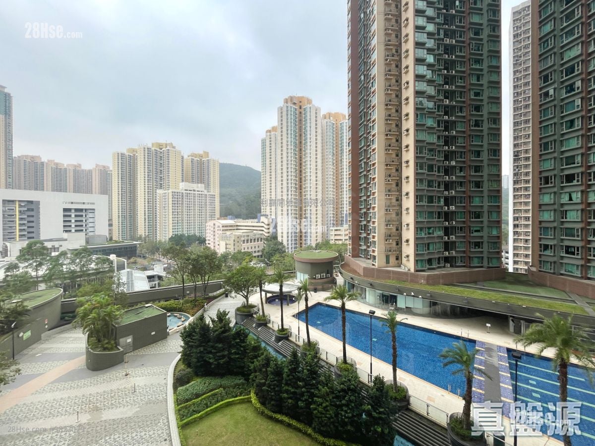 Park Central Sell 3 Bedrooms 677 ft²