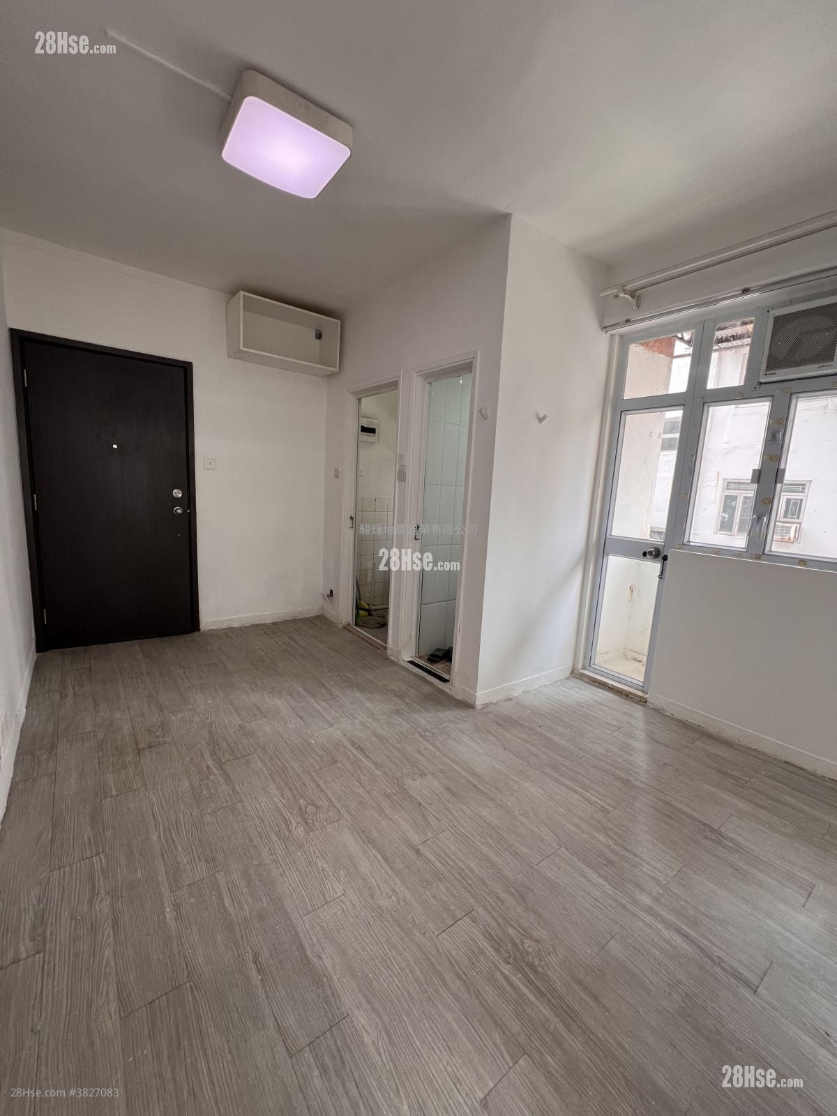 上海大厦 租盘 2 房 , 1 浴室 287 平方尺