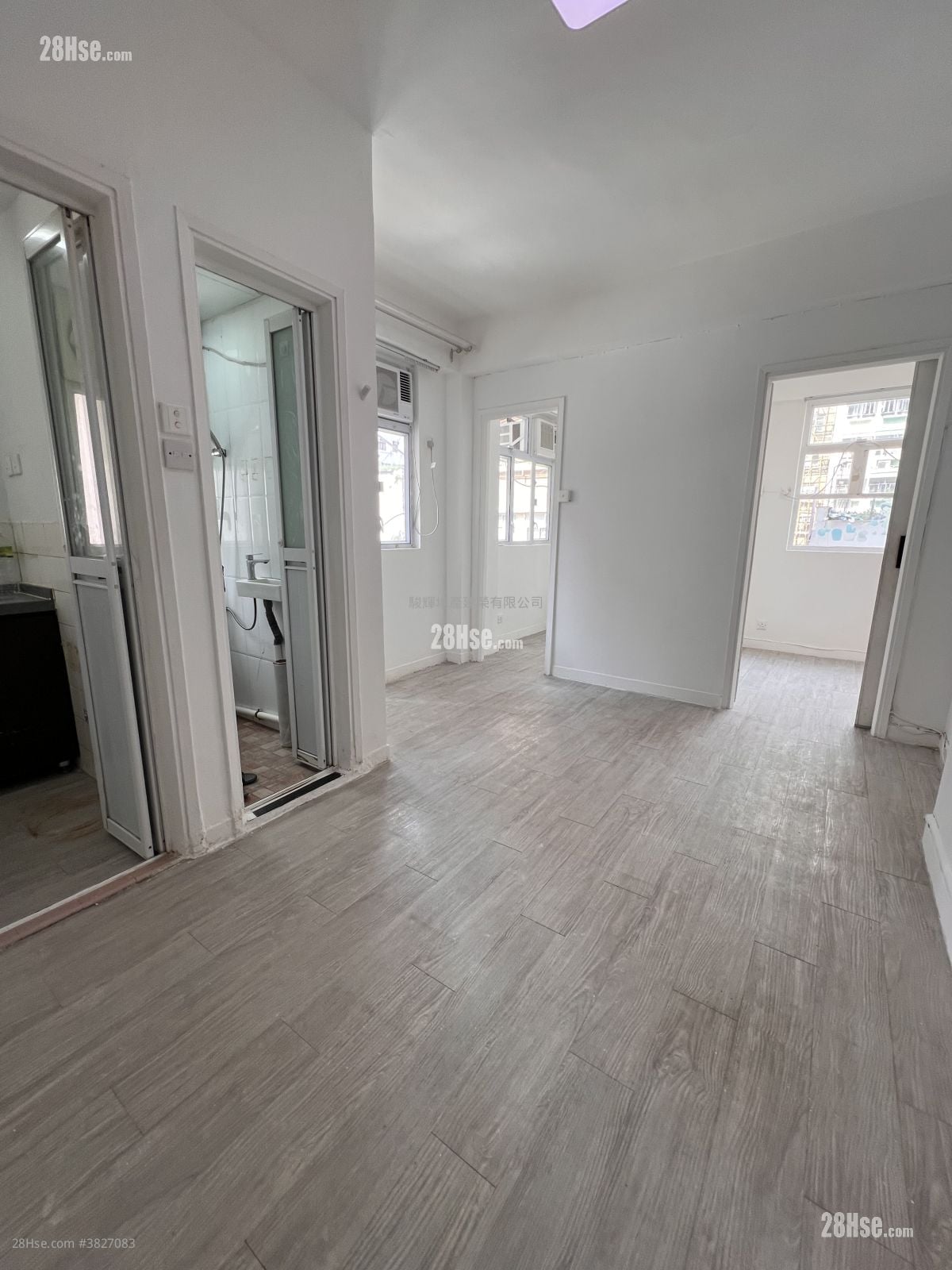 上海大厦 租盘 2 房 , 1 浴室 287 平方尺