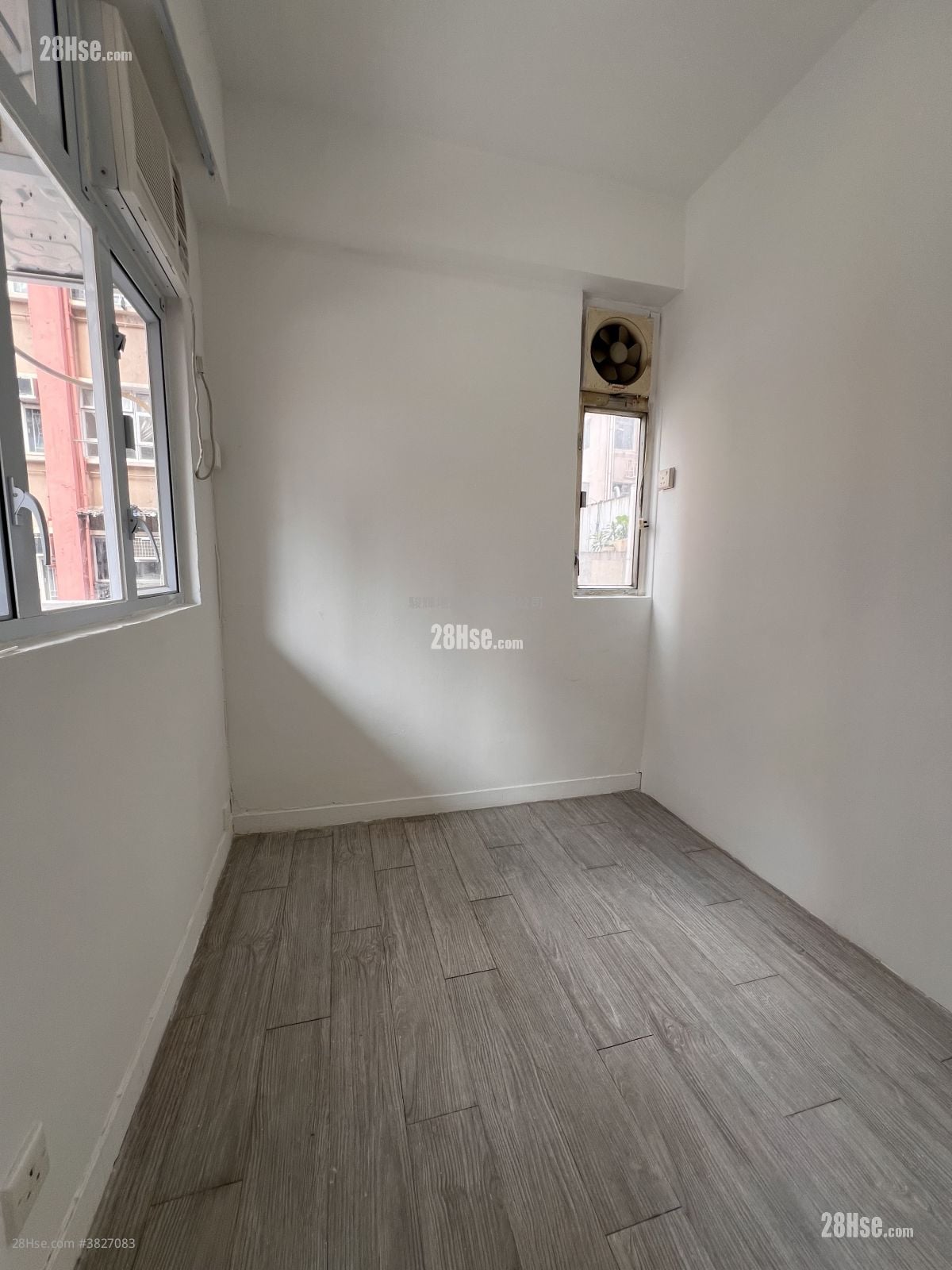 上海大厦 租盘 2 房 , 1 浴室 287 平方尺