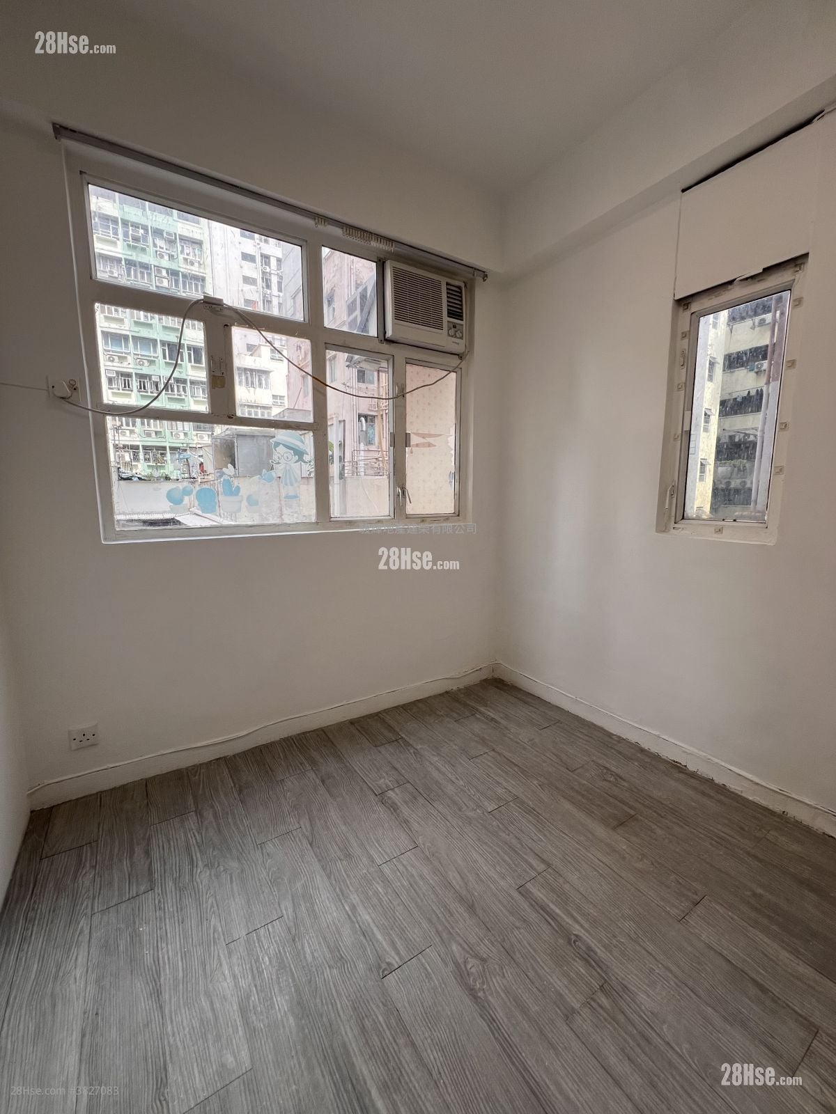 上海大厦 租盘 2 房 , 1 浴室 287 平方尺