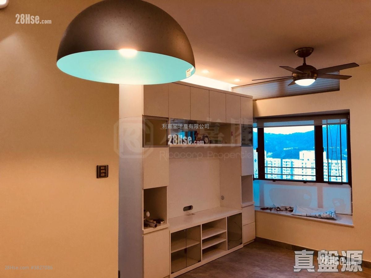 East Point City Sell 2 Bedrooms 466 ft²