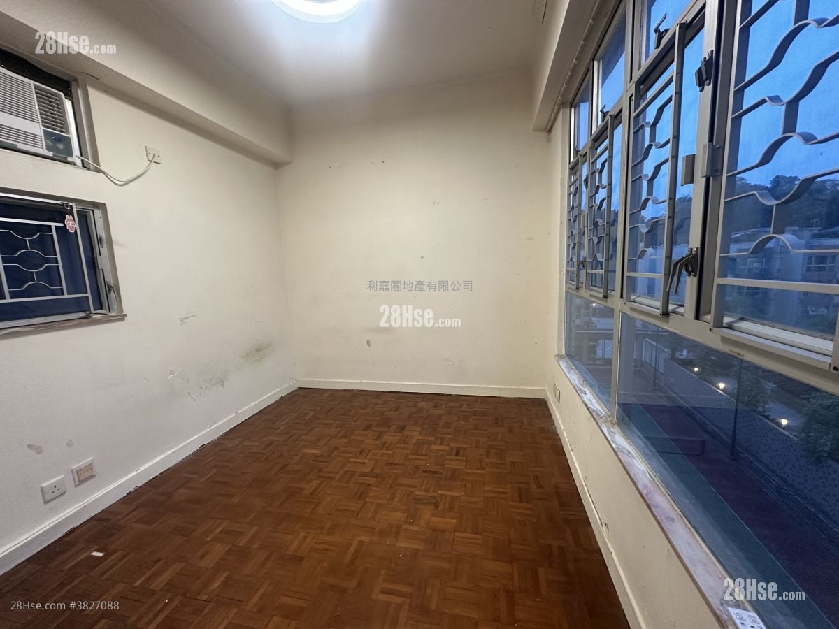 紫珊園 售盤 2 房 , 1 浴室 478 平方呎