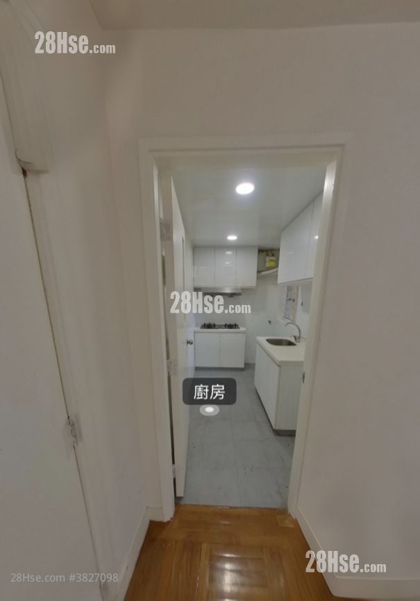 置富花园 租盘 439 平方尺