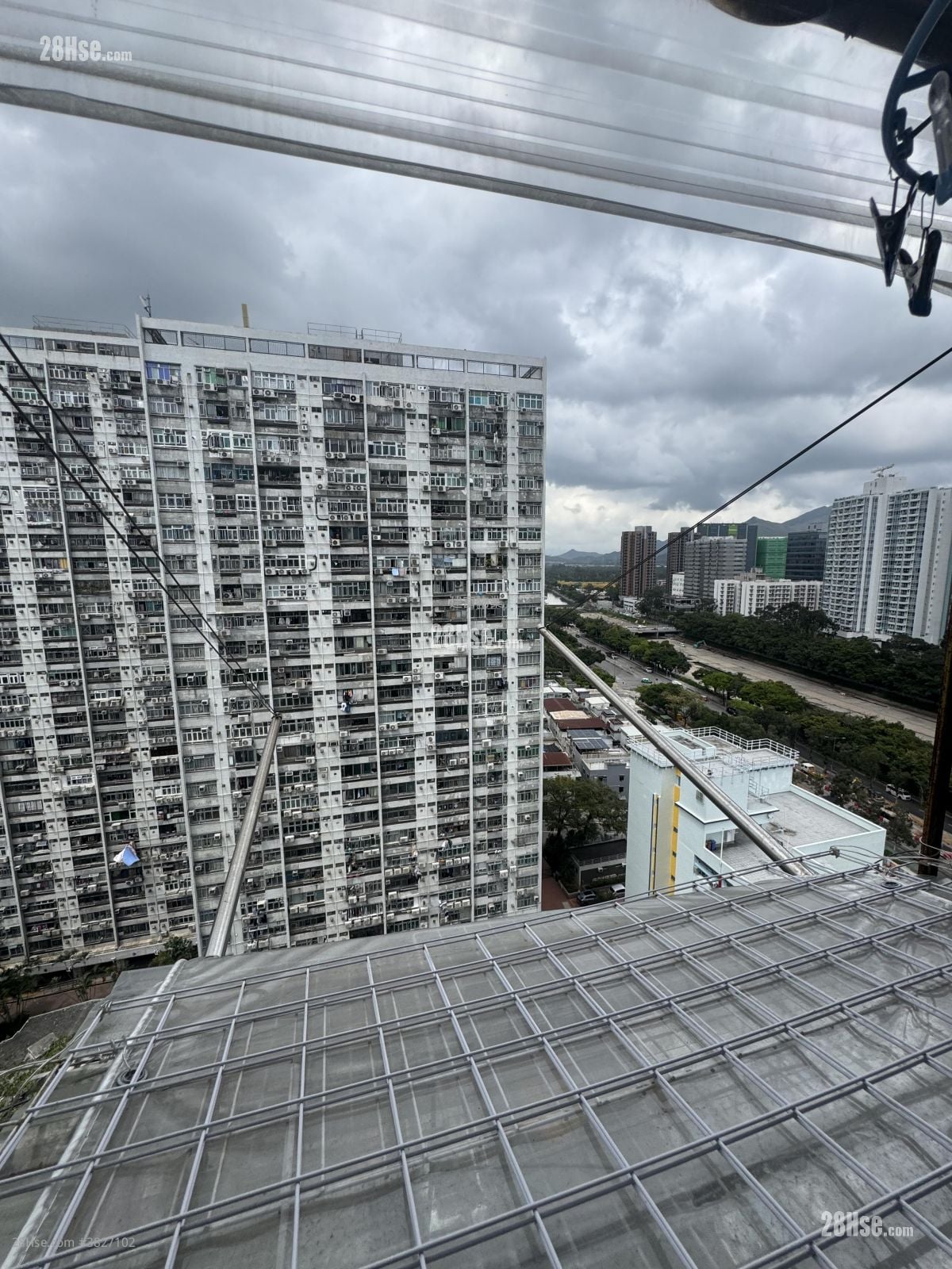 朗屏邨 售盘 2 房 423 平方尺