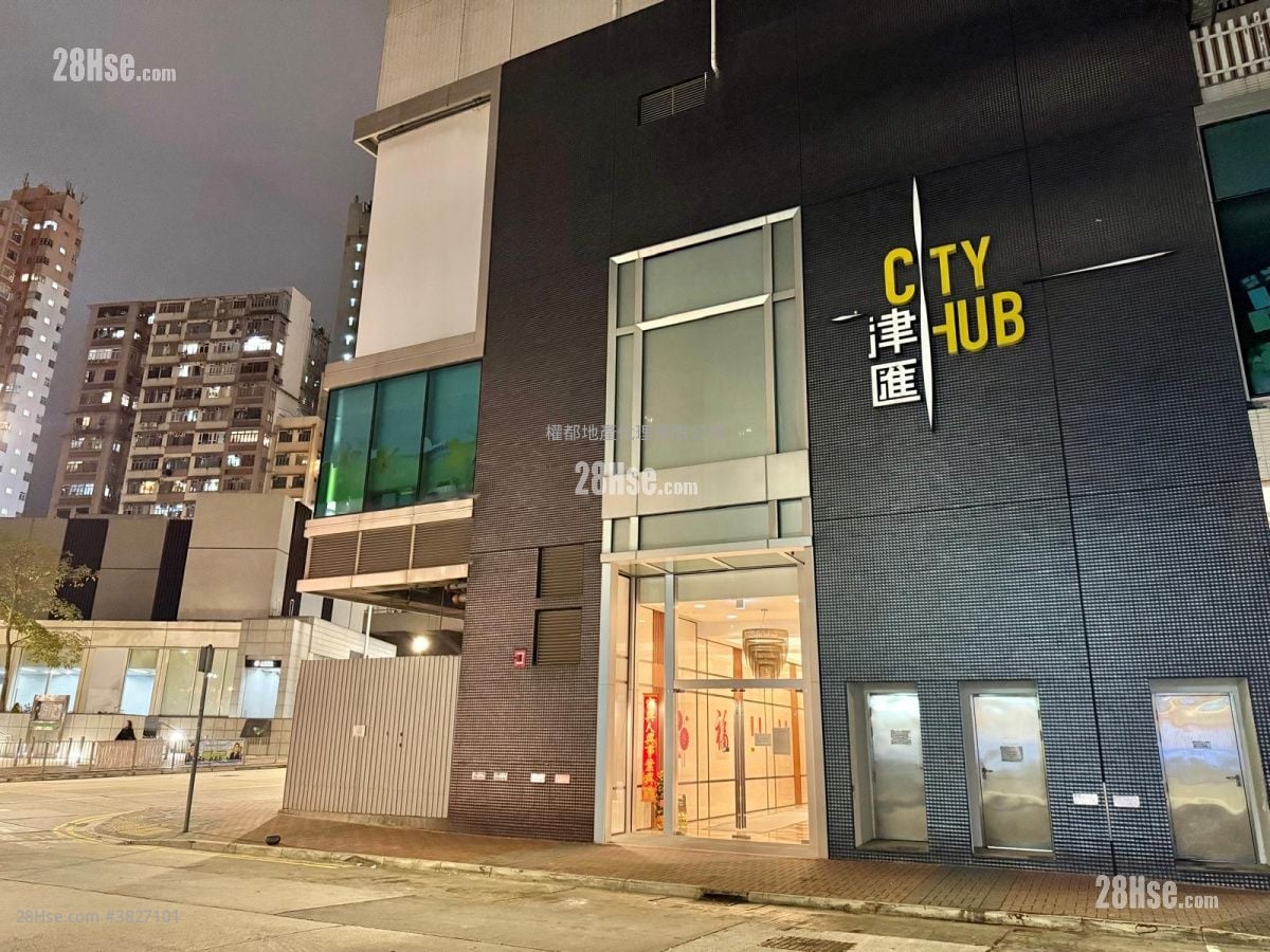 City Hub Rental Studio , 1 Bathroom 262 ft²