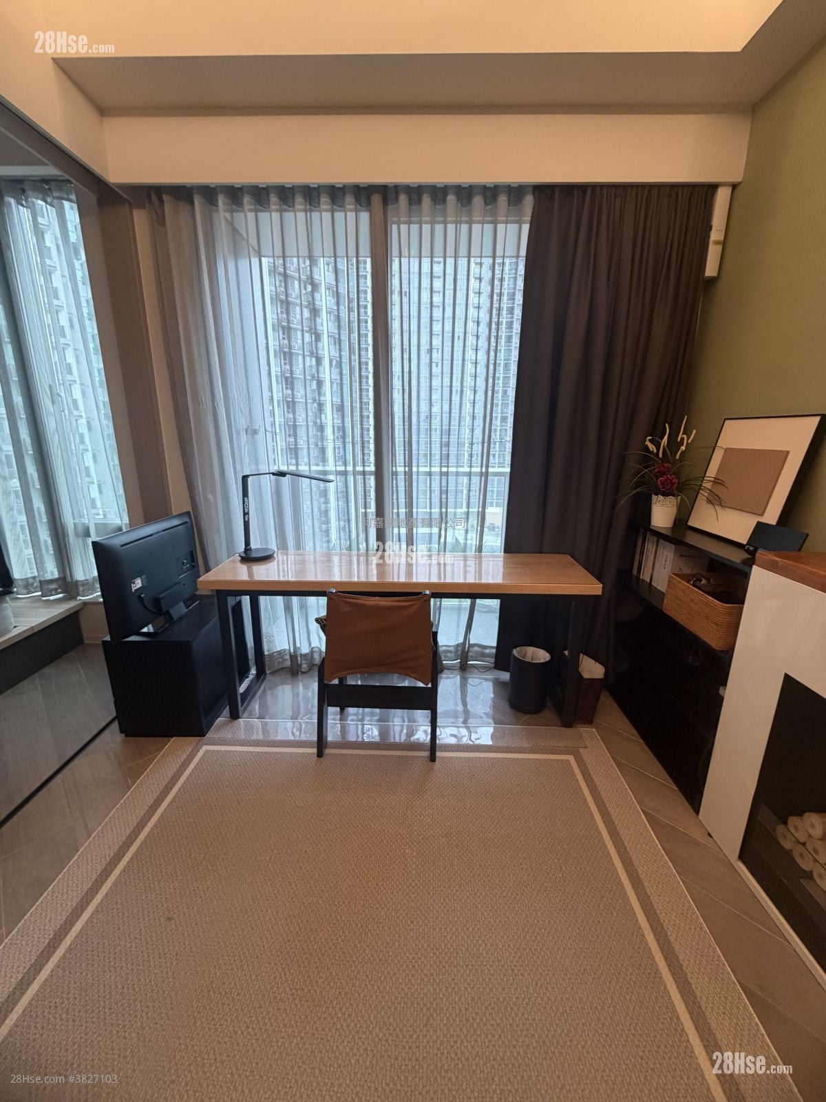 Henley Park Sell 1 Bedroom , 1 Bathroom 388 ft²