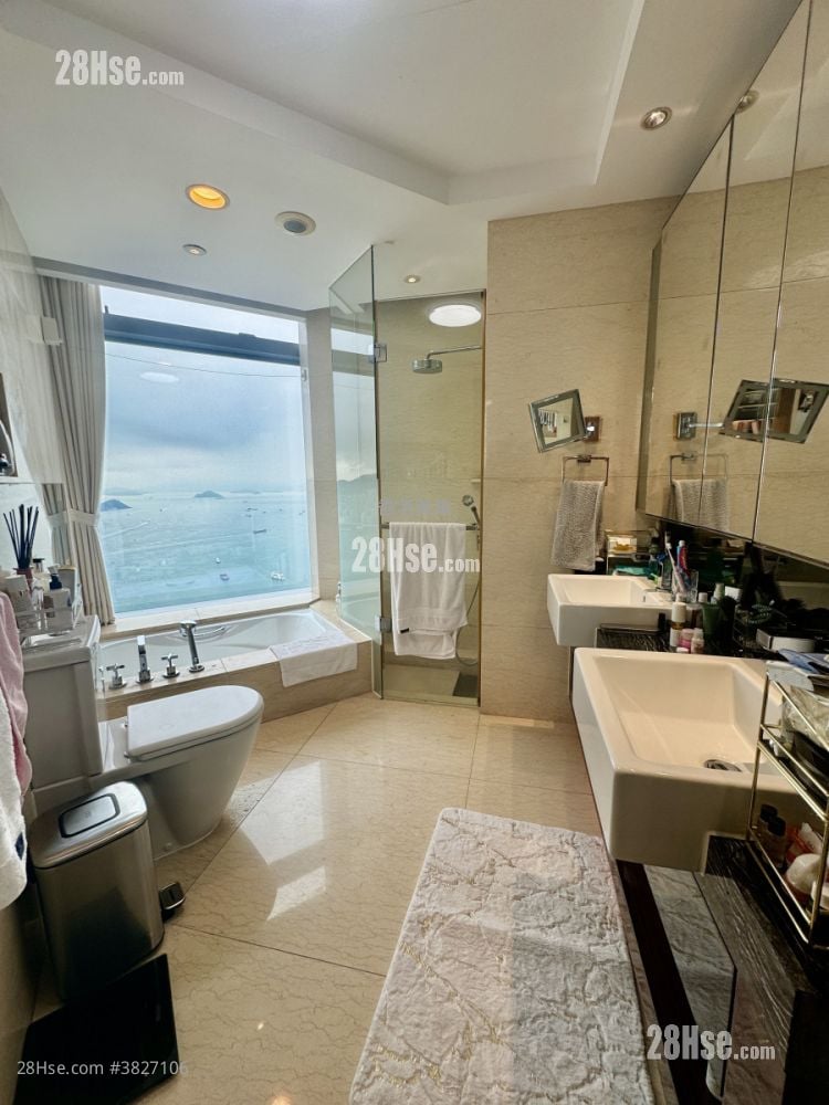 The Cullinan Sell 4 Bedrooms 1,679 ft²