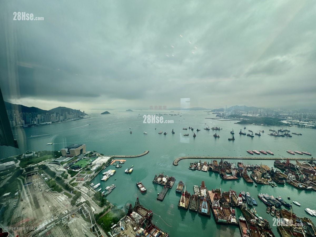 The Cullinan Sell 4 Bedrooms 1,679 ft²