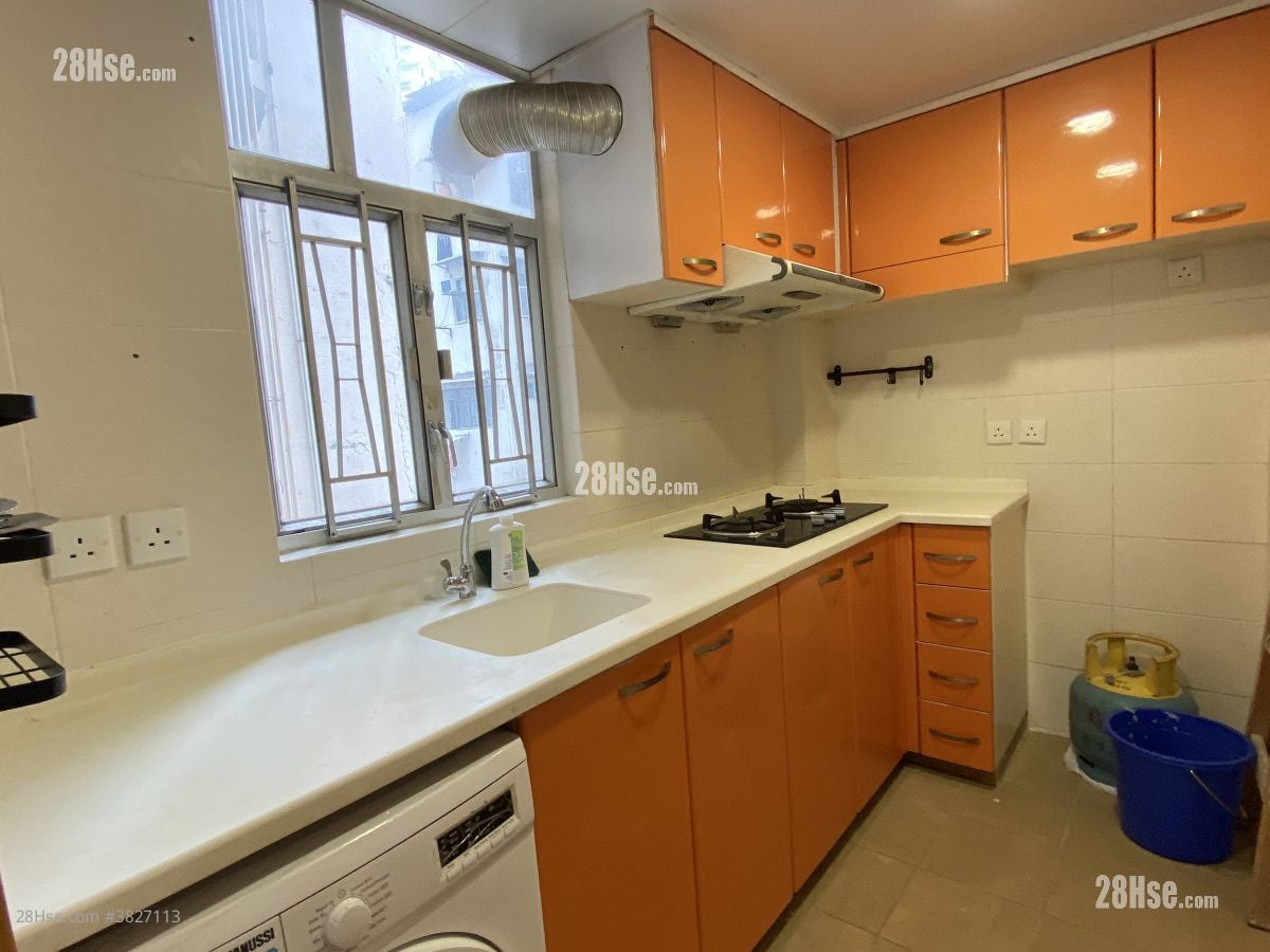 79 King Fuk Street Rental 2 Bedrooms 520 ft²