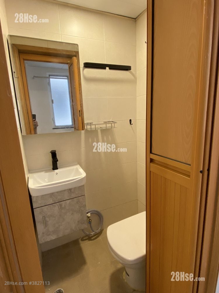 79 King Fuk Street Rental 2 Bedrooms 520 ft²