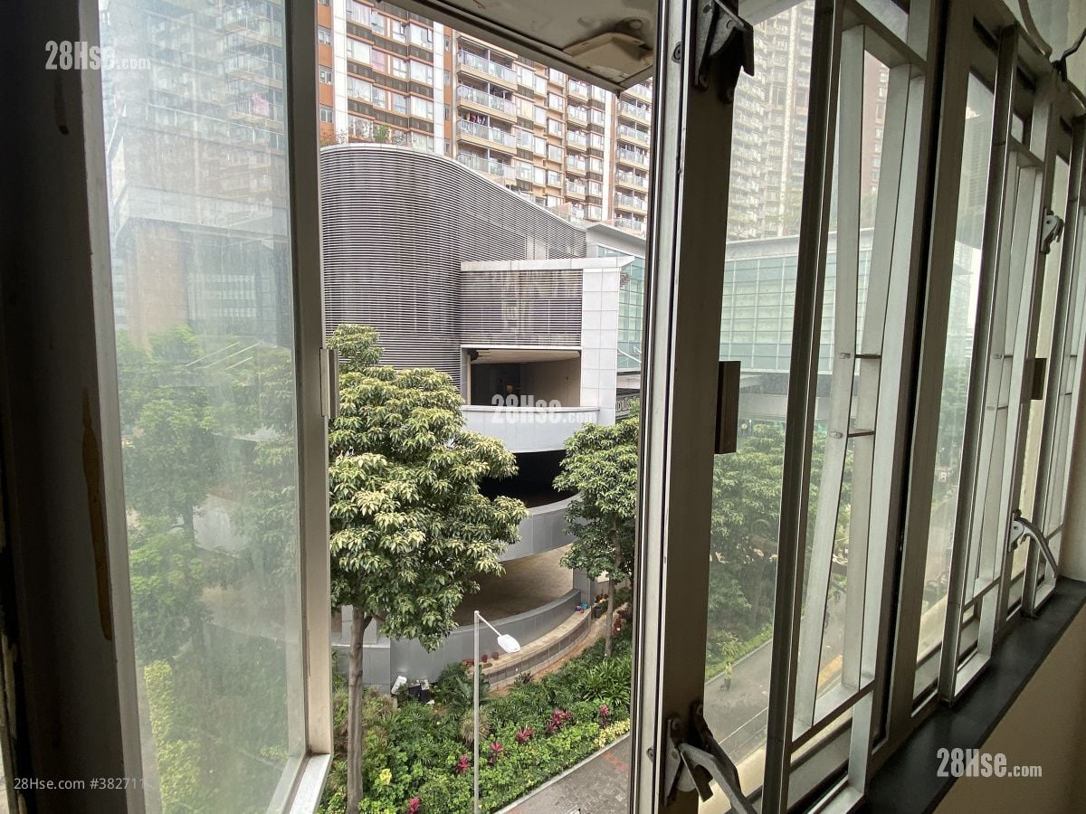 79 King Fuk Street Rental 2 Bedrooms 520 ft²