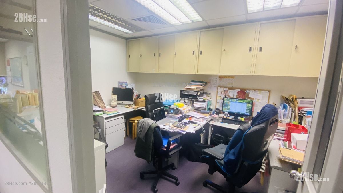 Admiralty Centre Rental 5+ Bedrooms