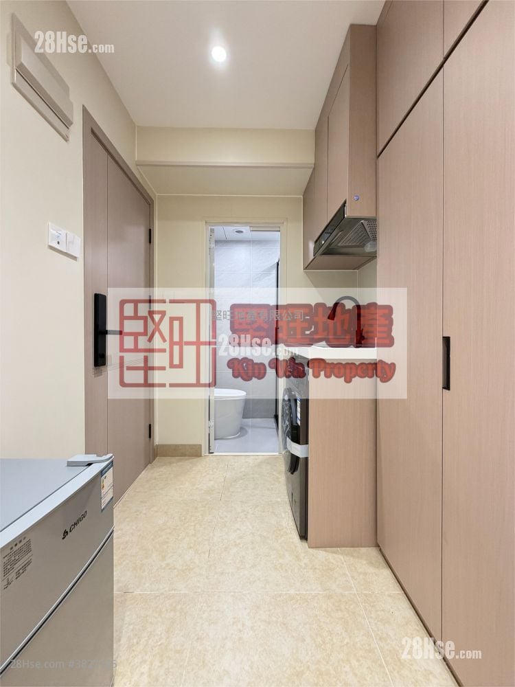 Chinese Mansion Rental Studio , 1 Bathroom 130 ft²