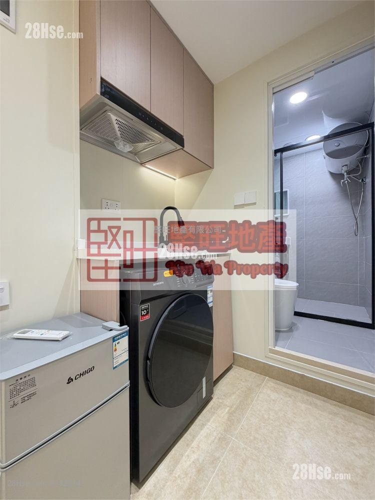 Chinese Mansion Rental Studio , 1 Bathroom 130 ft²