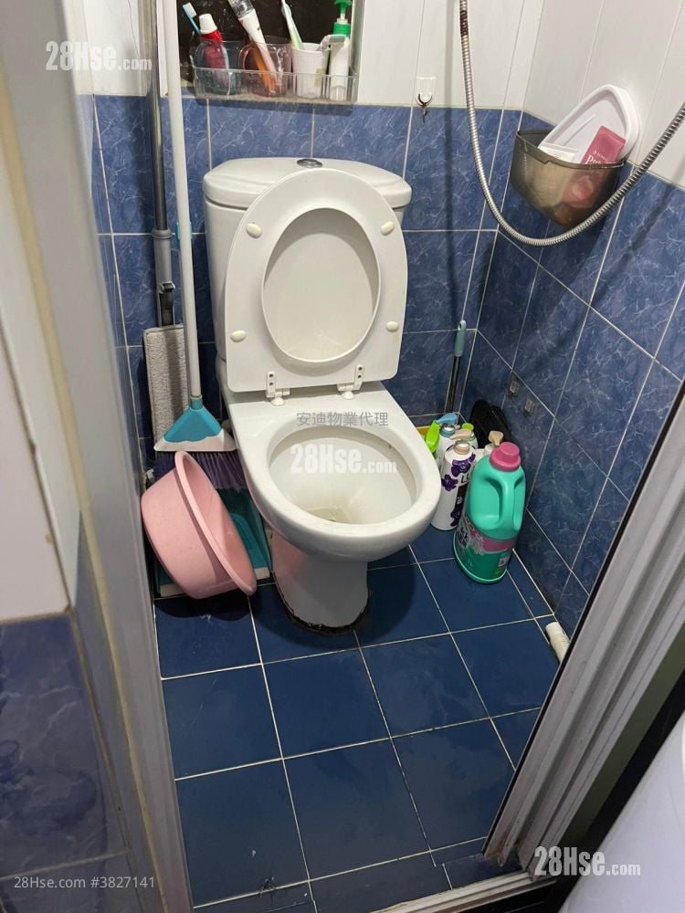 寶安大廈 租盤 1 浴室 80 平方呎