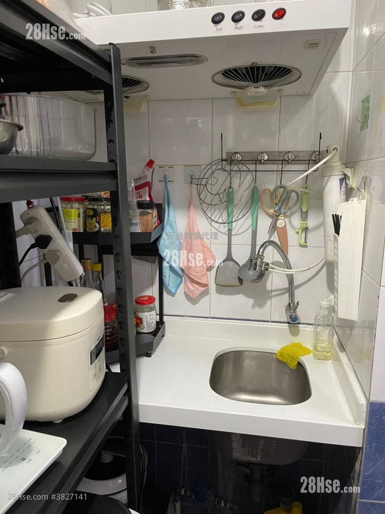 寶安大廈 租盤 1 浴室 80 平方呎