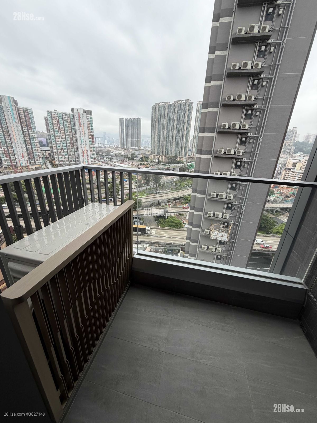 南首 租盘 1 房 , 1 浴室 261 平方尺