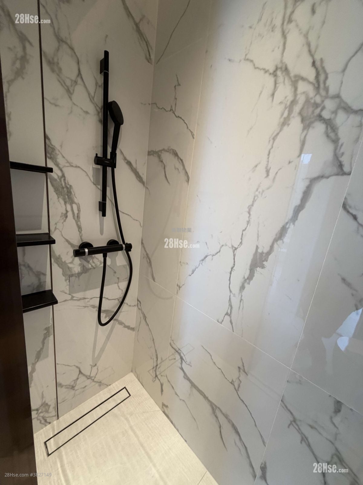 南首 租盘 1 房 , 1 浴室 261 平方尺