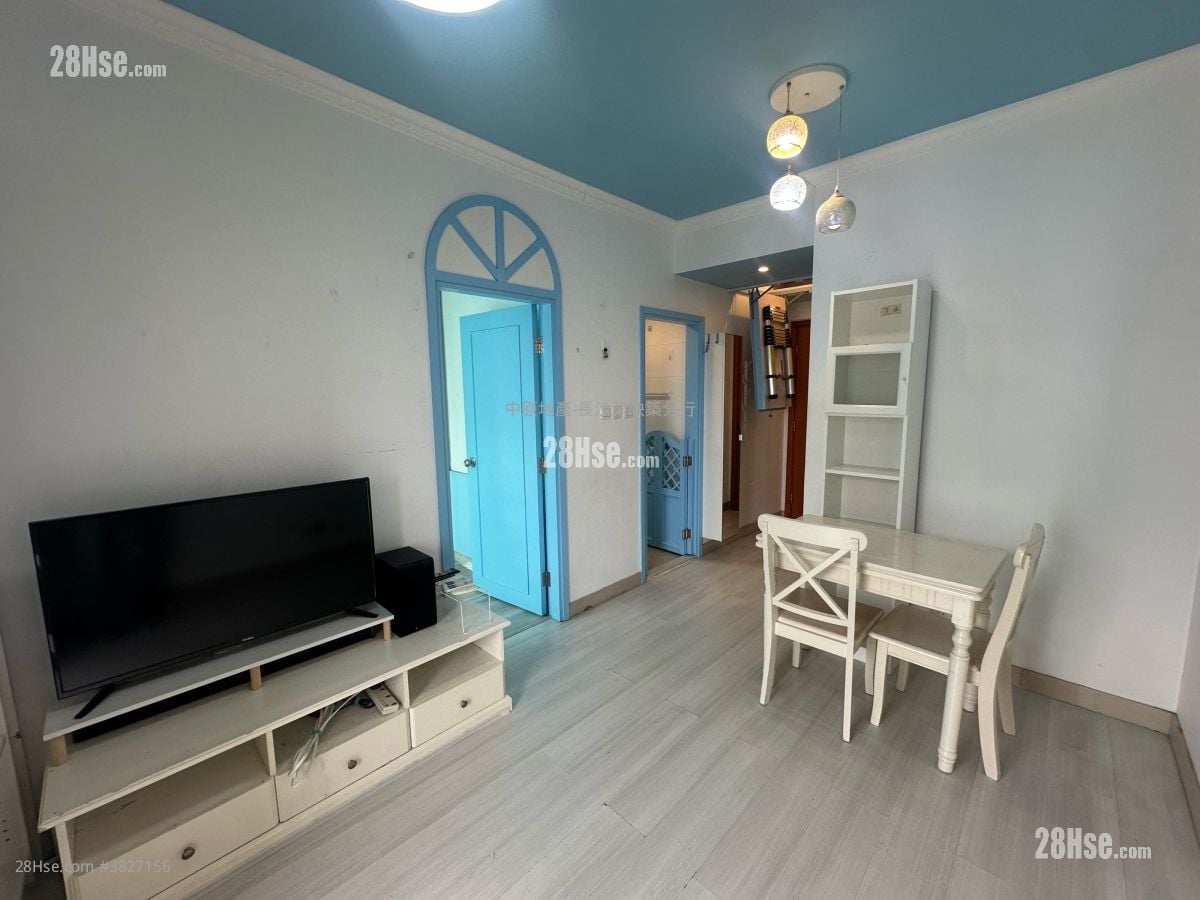 The Prominence Sell 1 Bedroom 335 ft²