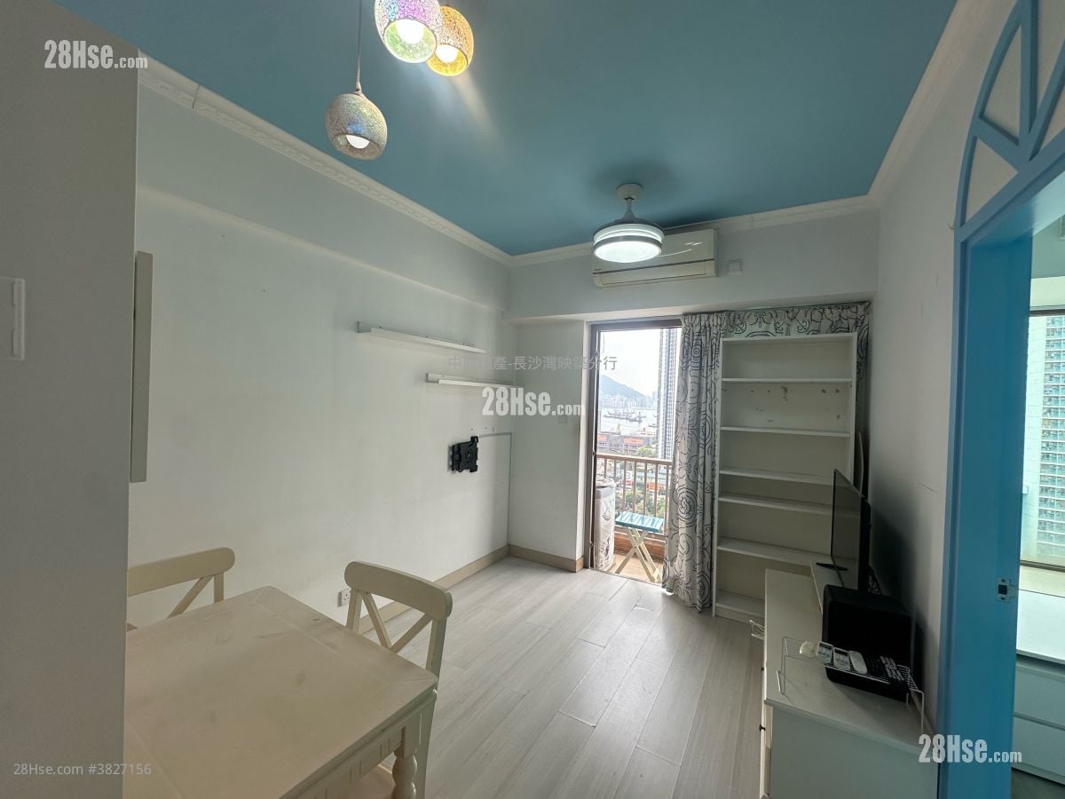 The Prominence Sell 1 Bedroom 335 ft²