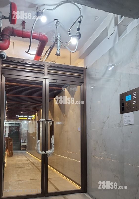 Tong Nam Mansion Sell 437 ft²