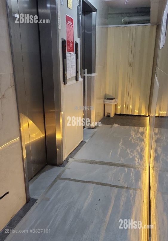 Tong Nam Mansion Sell 437 ft²