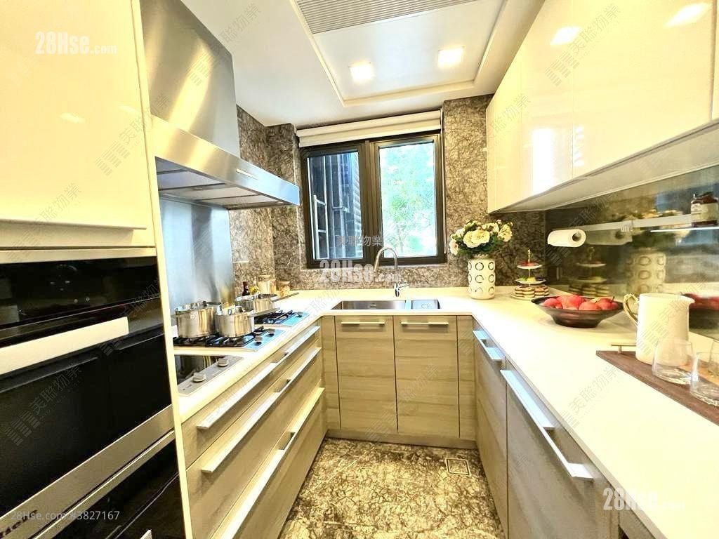 St.moritz Sell 3 Bedrooms 1,002 ft²