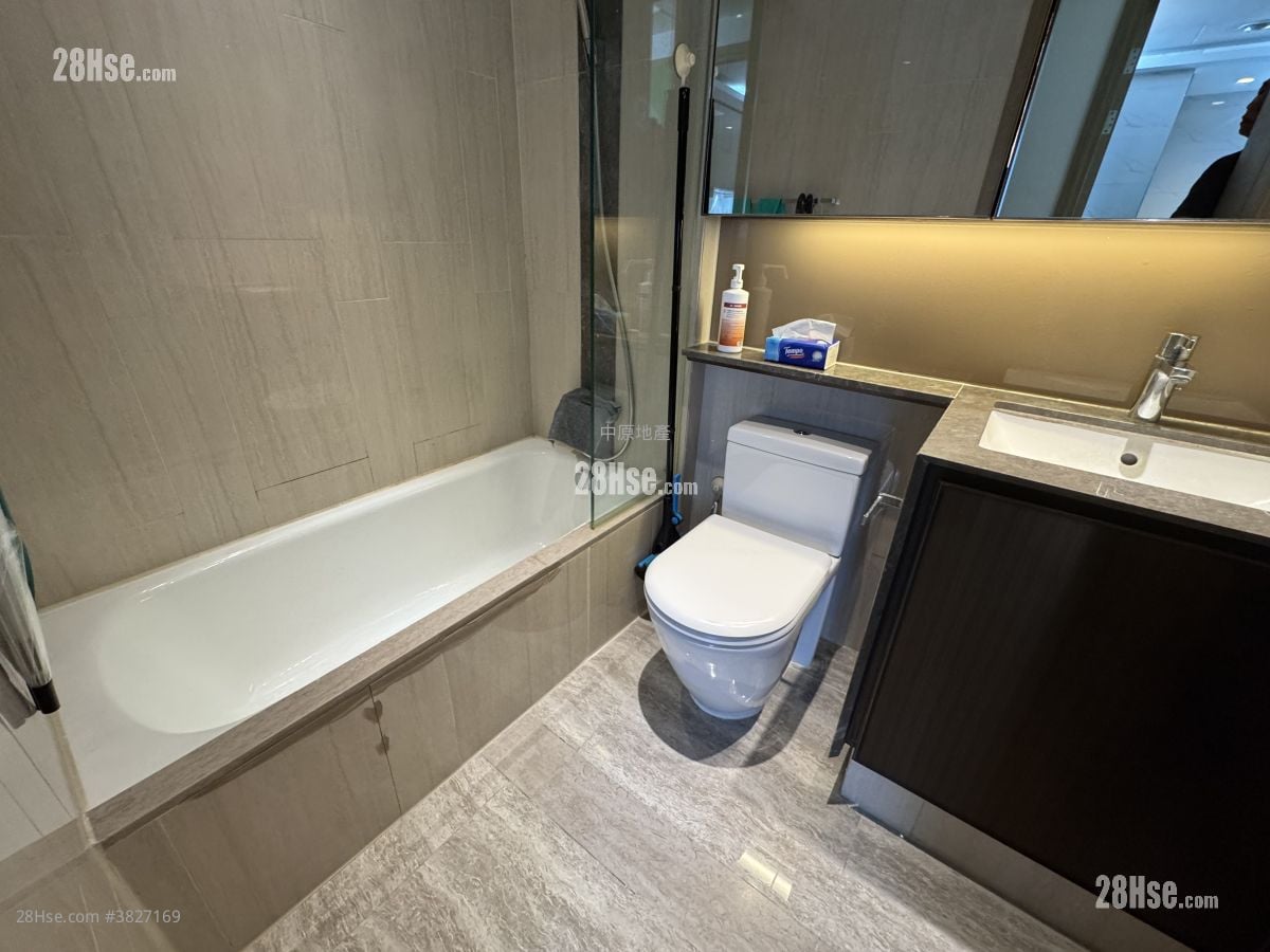 尚悦 售盘 3 房 , 2 浴室 693 平方尺