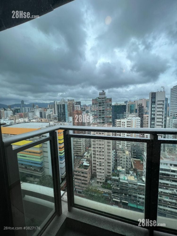 Grand Austin Sell 2 Bedrooms , 2 Bathrooms 595 ft²