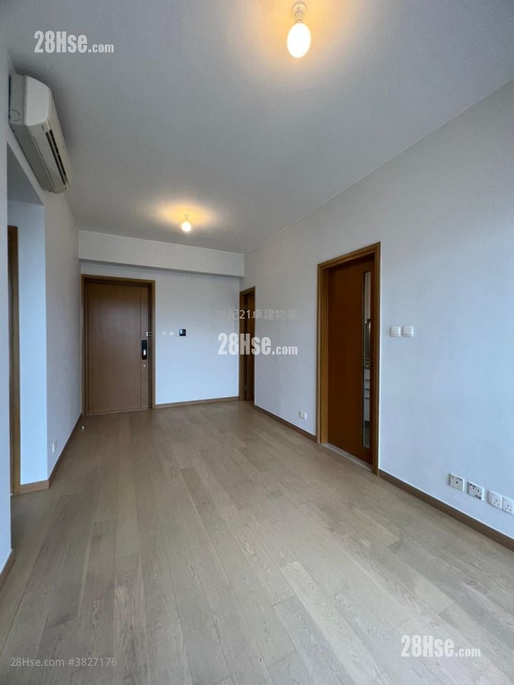 Grand Austin Sell 2 Bedrooms , 2 Bathrooms 595 ft²