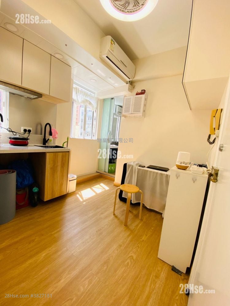 荣华大厦 租盘 1 房 , 1 浴室 156 平方尺