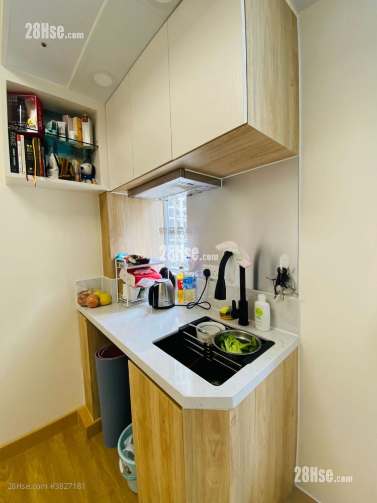 荣华大厦 租盘 1 房 , 1 浴室 156 平方尺