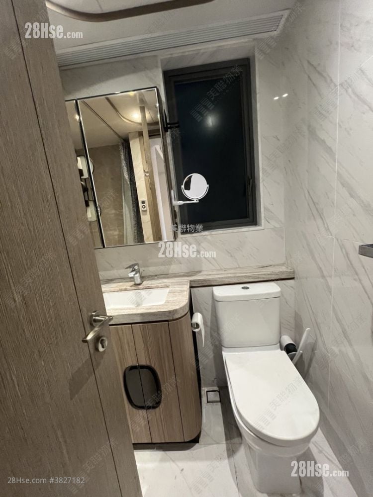 Upper River Bank Sell 1 Bedroom , 1 Bathroom 332 ft²