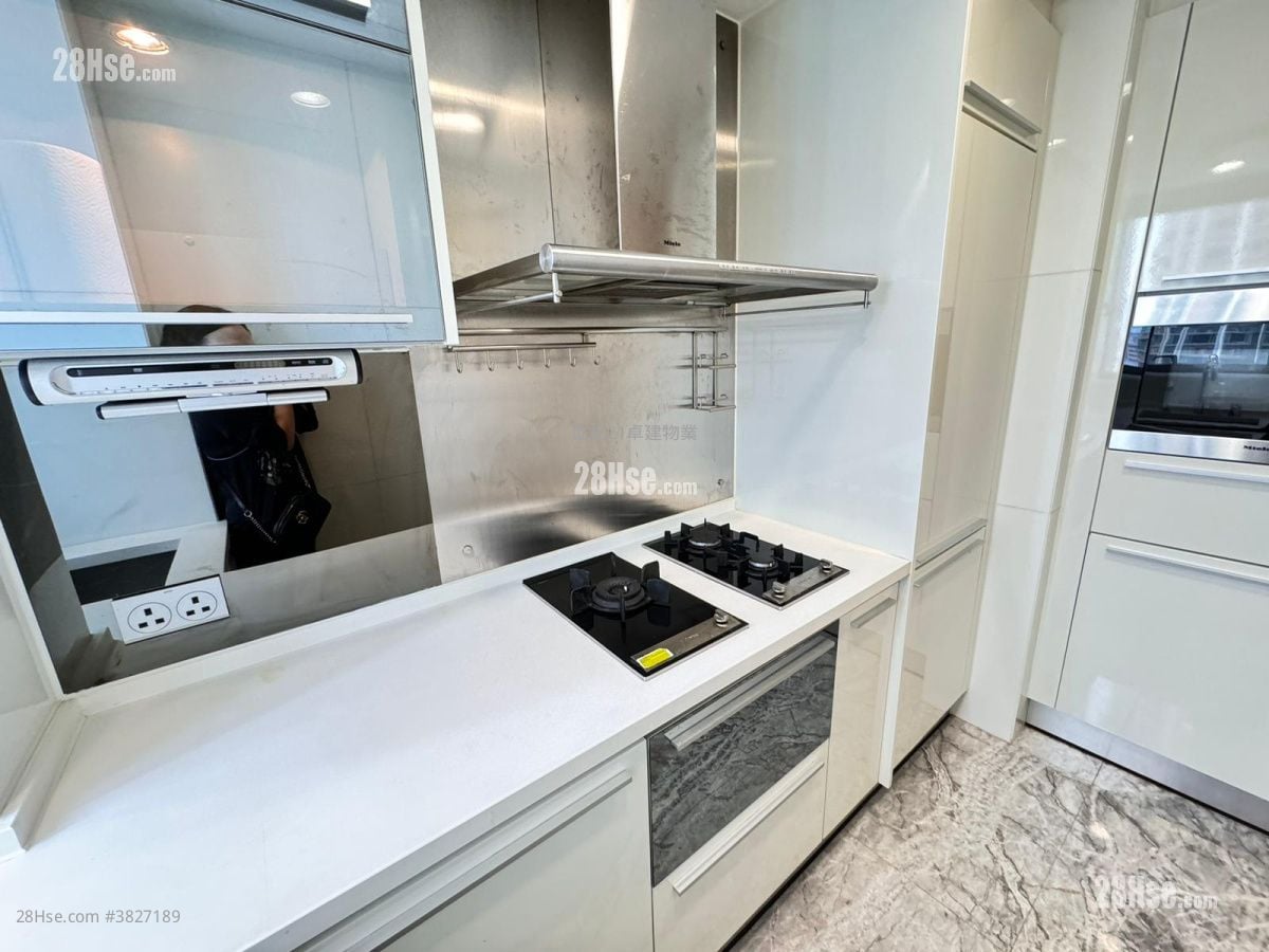 天玺 售盘 2 房 , 2 浴室 635 平方尺