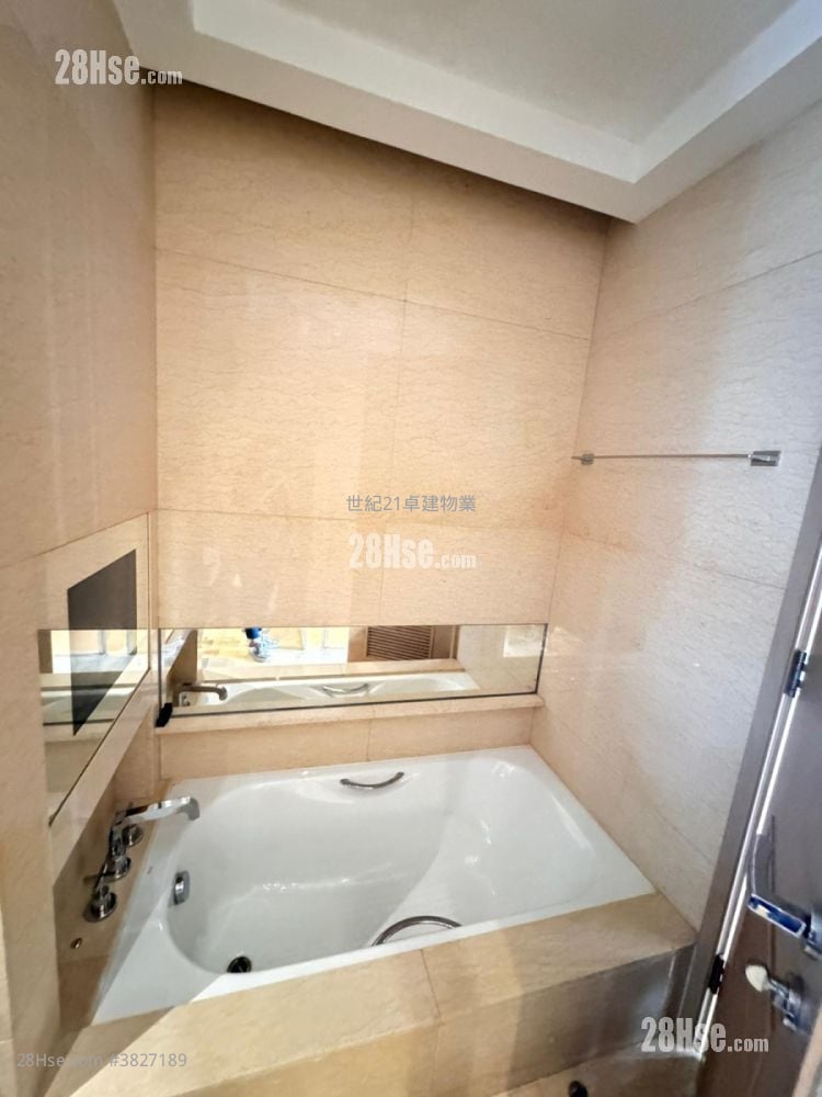 天玺 售盘 2 房 , 2 浴室 635 平方尺