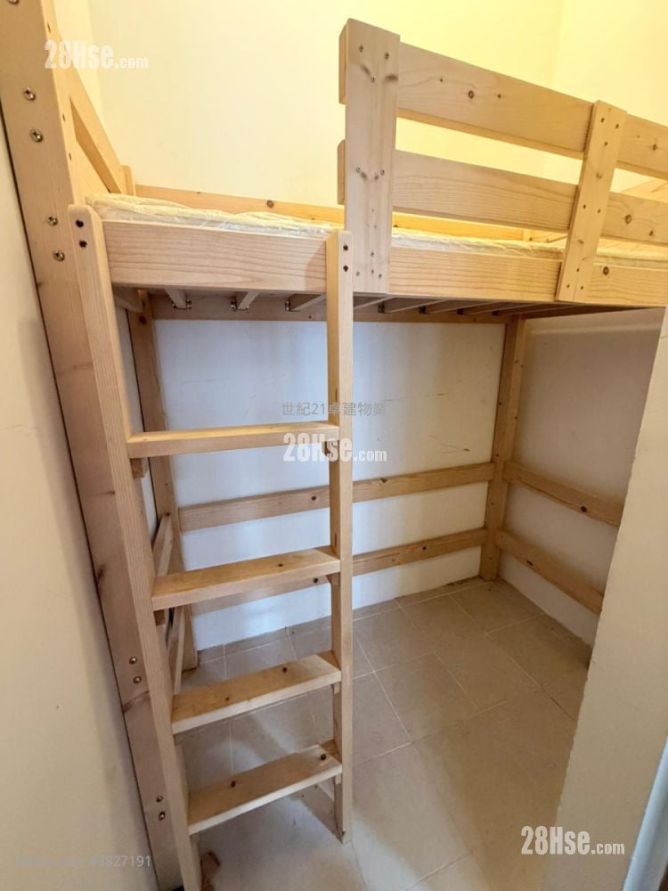 The Austin Sell 3 Bedrooms , 2 Bathrooms 991 ft²