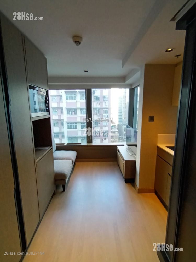 The Paseo Sell Studio , 1 Bathroom 219 ft²