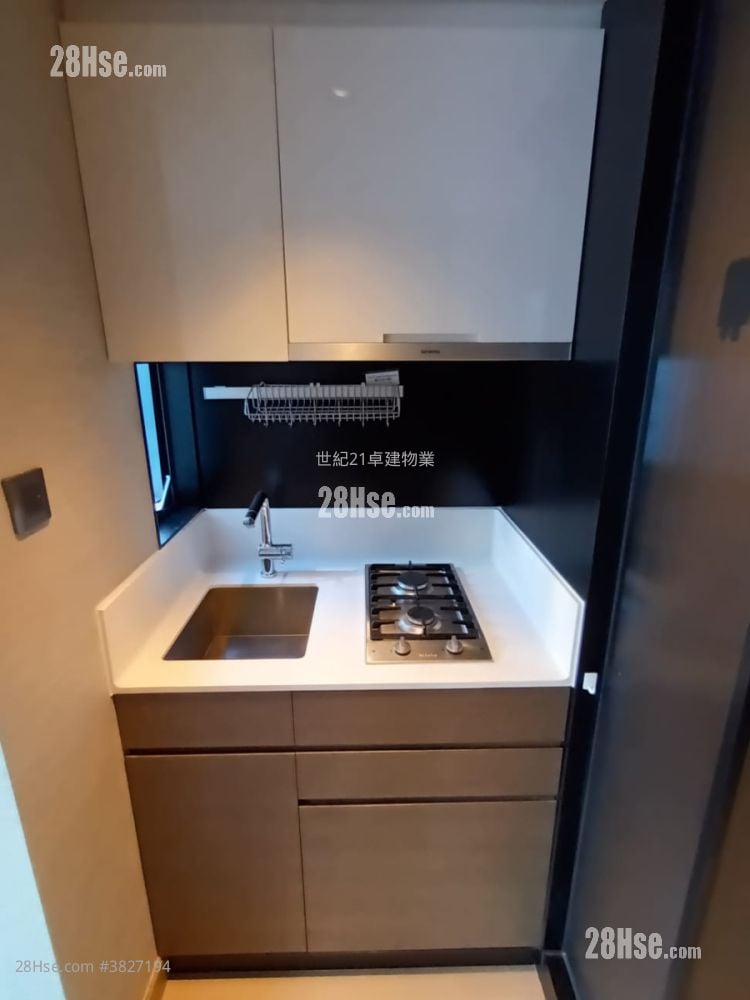 The Paseo Sell Studio , 1 Bathroom 219 ft²