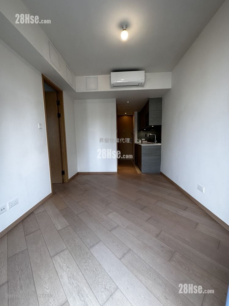 Upper East Rental 1 Bedroom 307 ft²