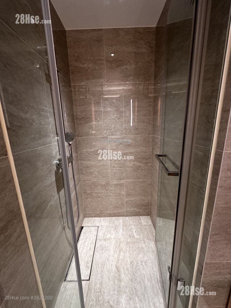 Upper East Rental 1 Bedroom 307 ft²