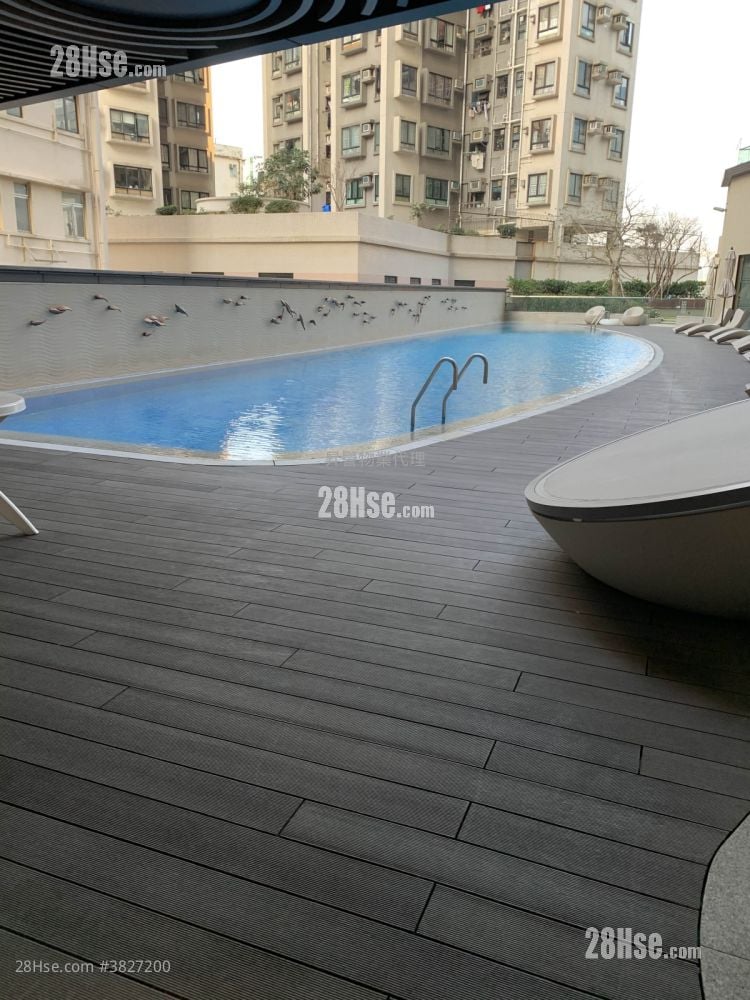 Upper East Rental 1 Bedroom 307 ft²