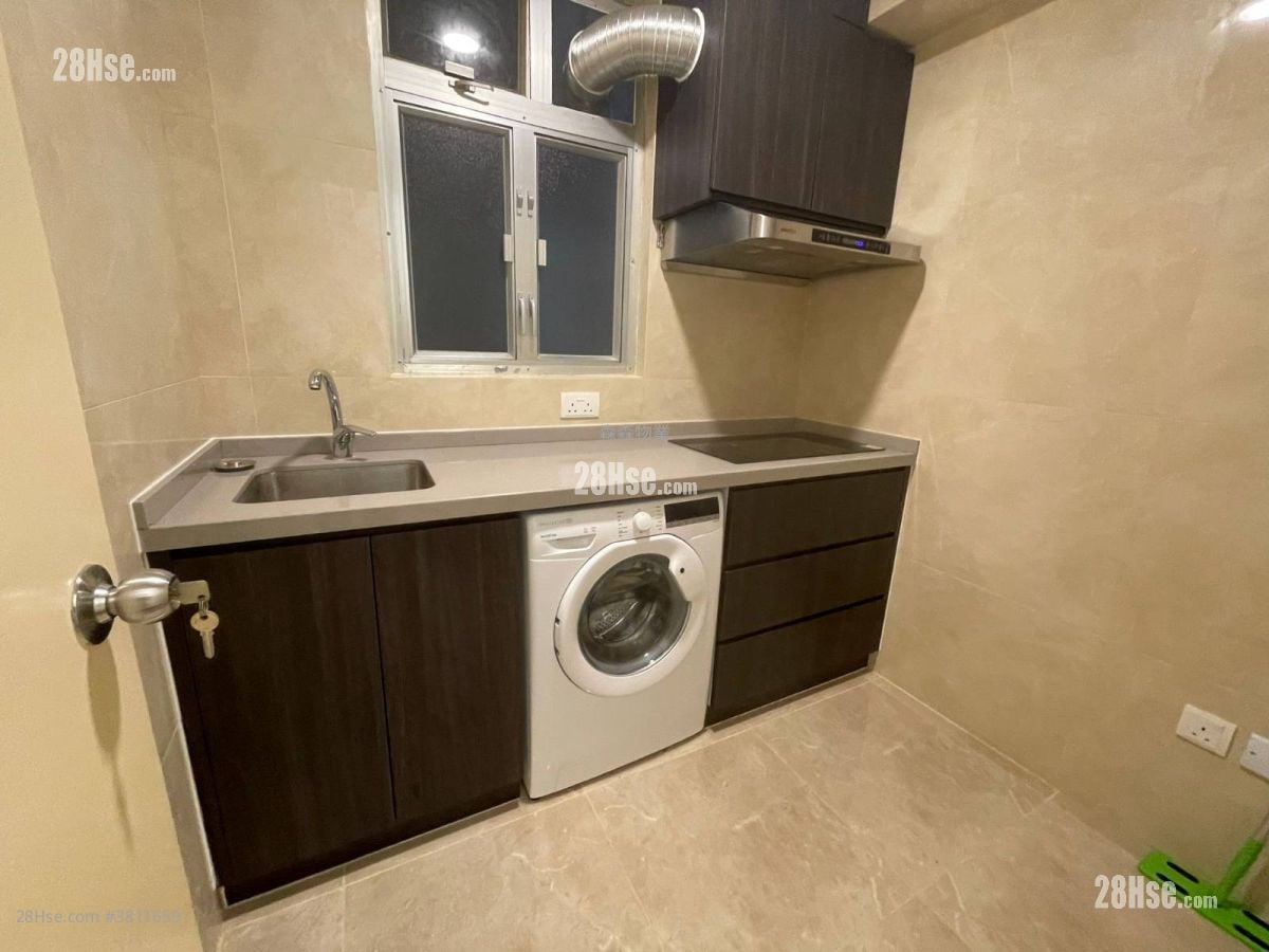 Malahon Apartments Sell 2 Bedrooms , 1 Bathroom 355 ft²