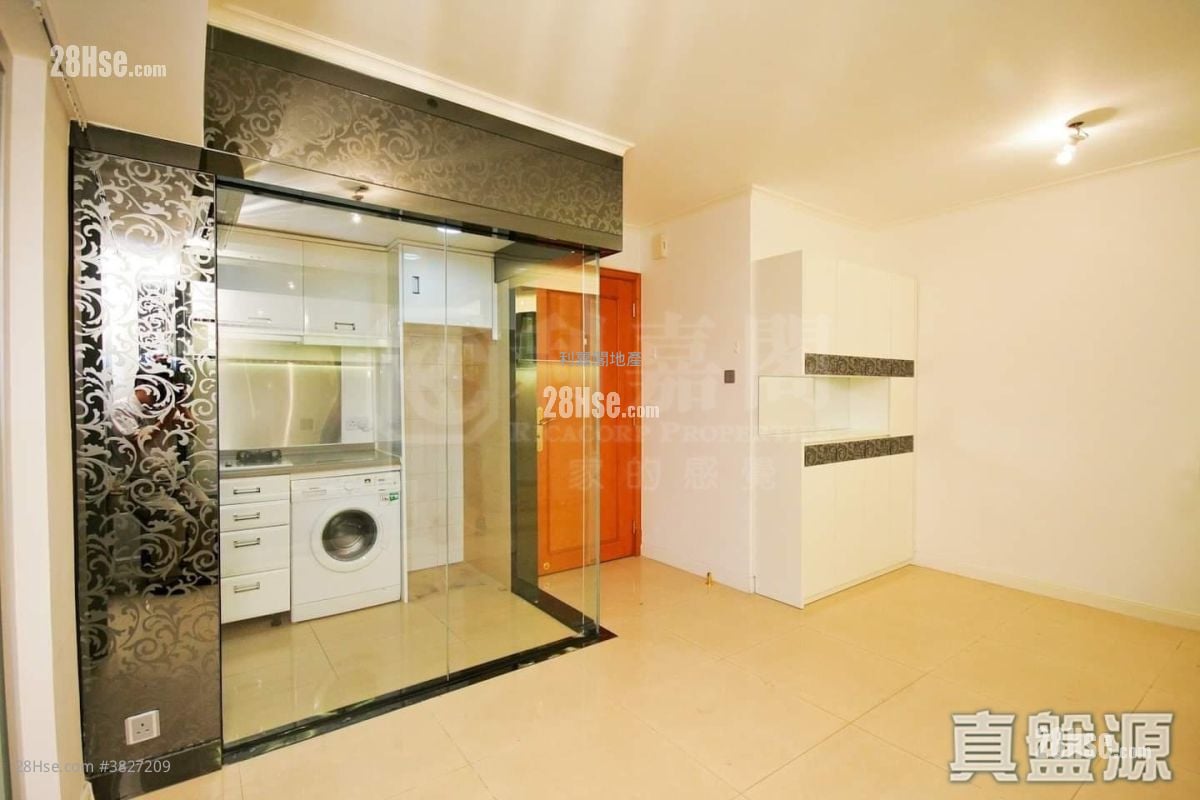 傲云峰 售盘 2 房 , 1 浴室 521 平方尺