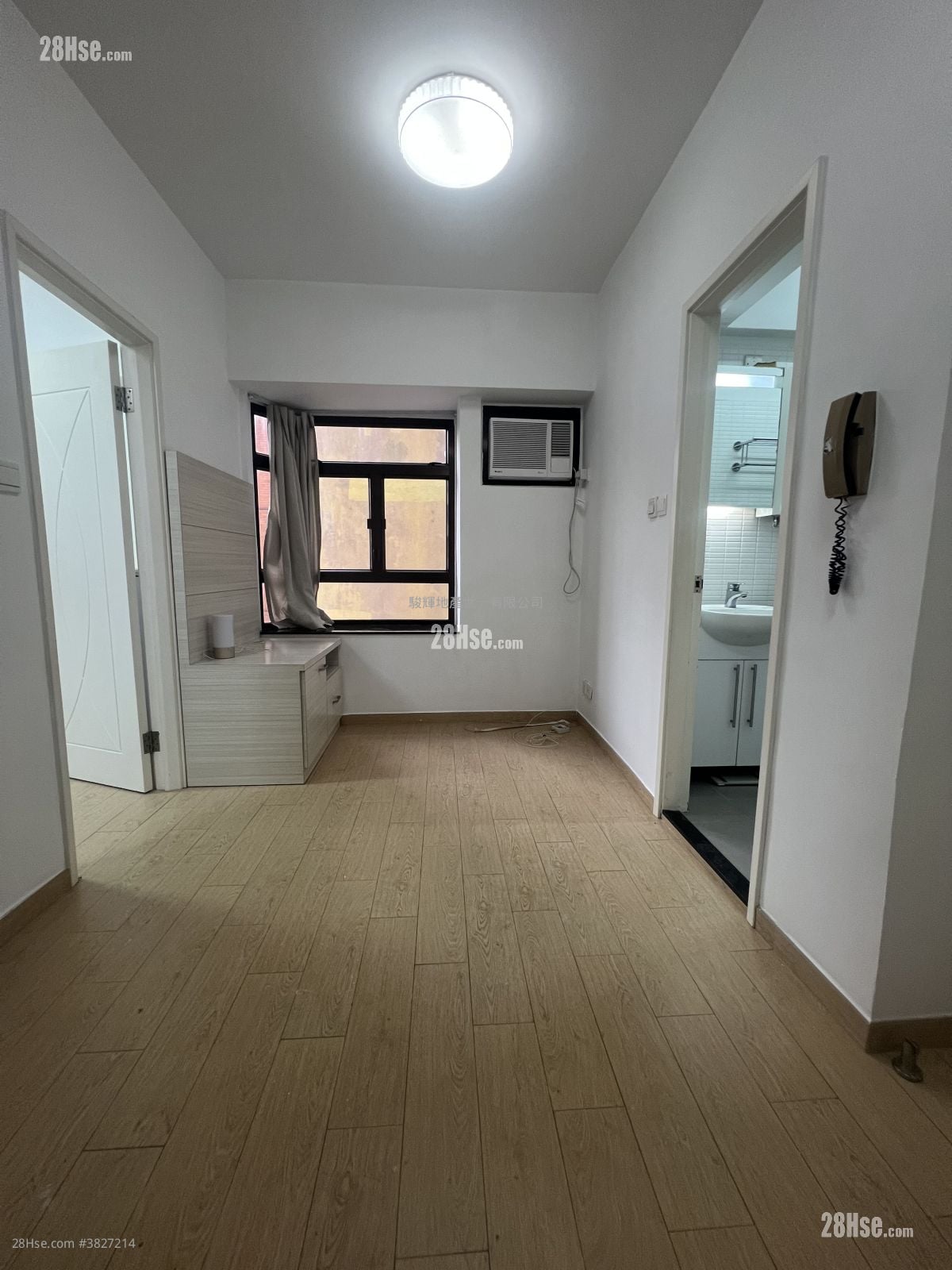 新达大厦 租盘 1 房 , 1 浴室 327 平方尺