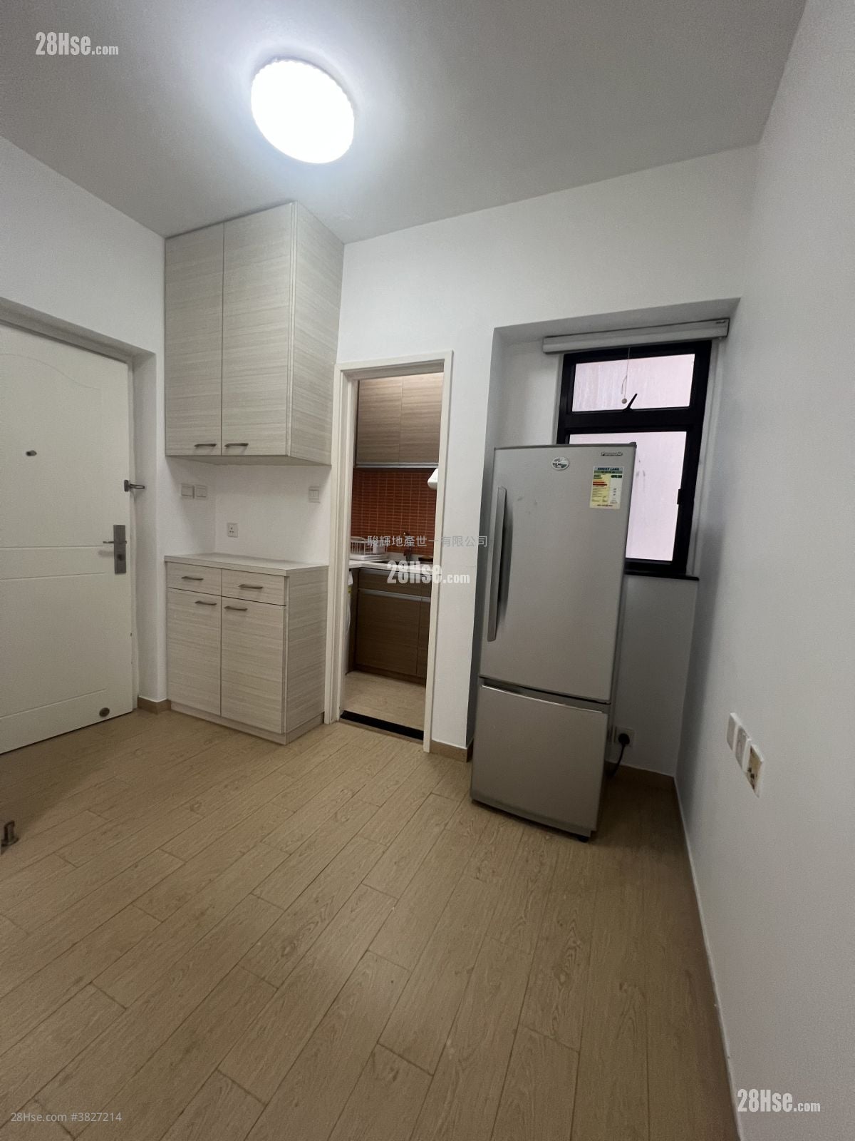 新达大厦 租盘 1 房 , 1 浴室 327 平方尺