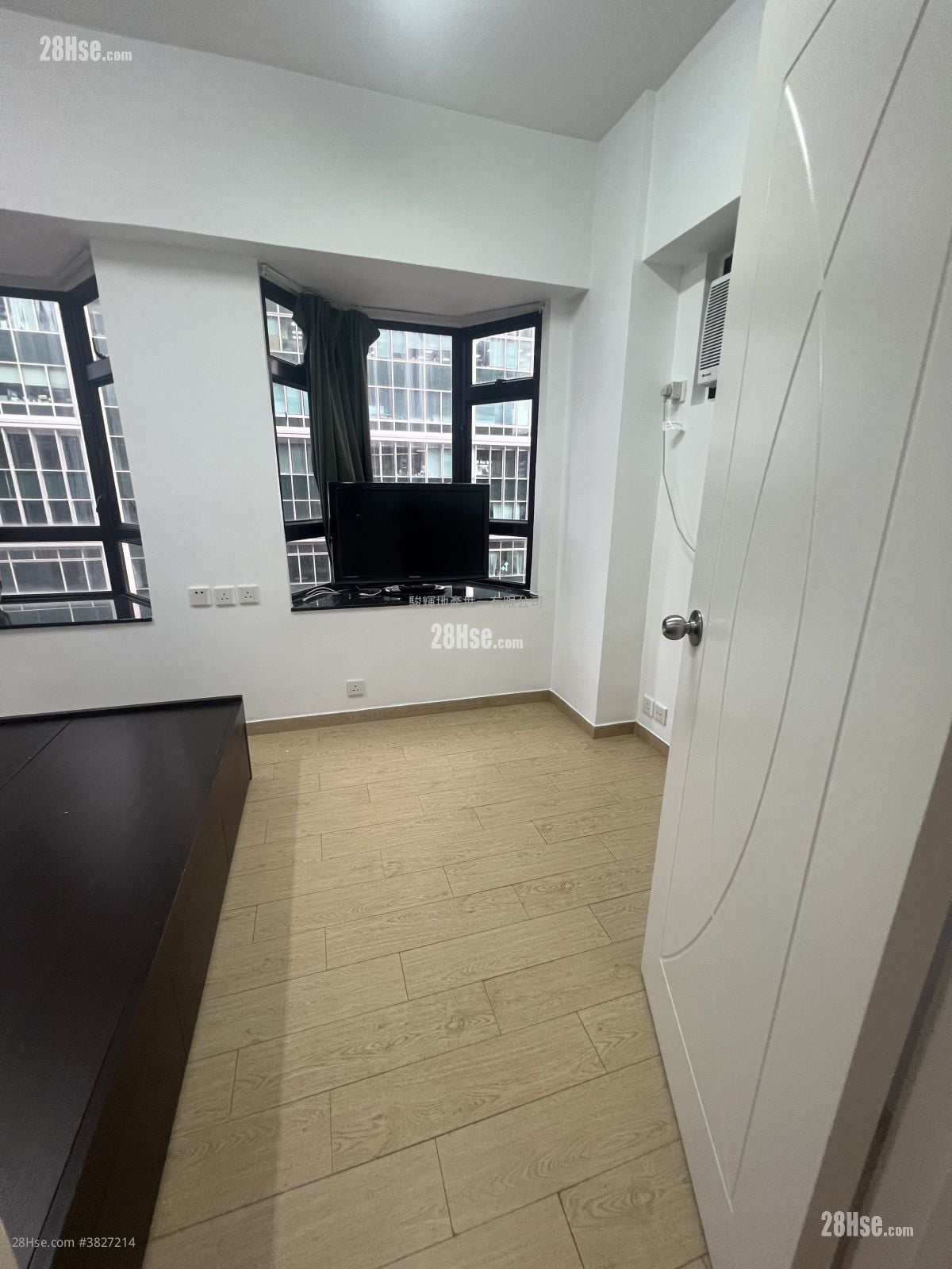 新达大厦 租盘 1 房 , 1 浴室 327 平方尺