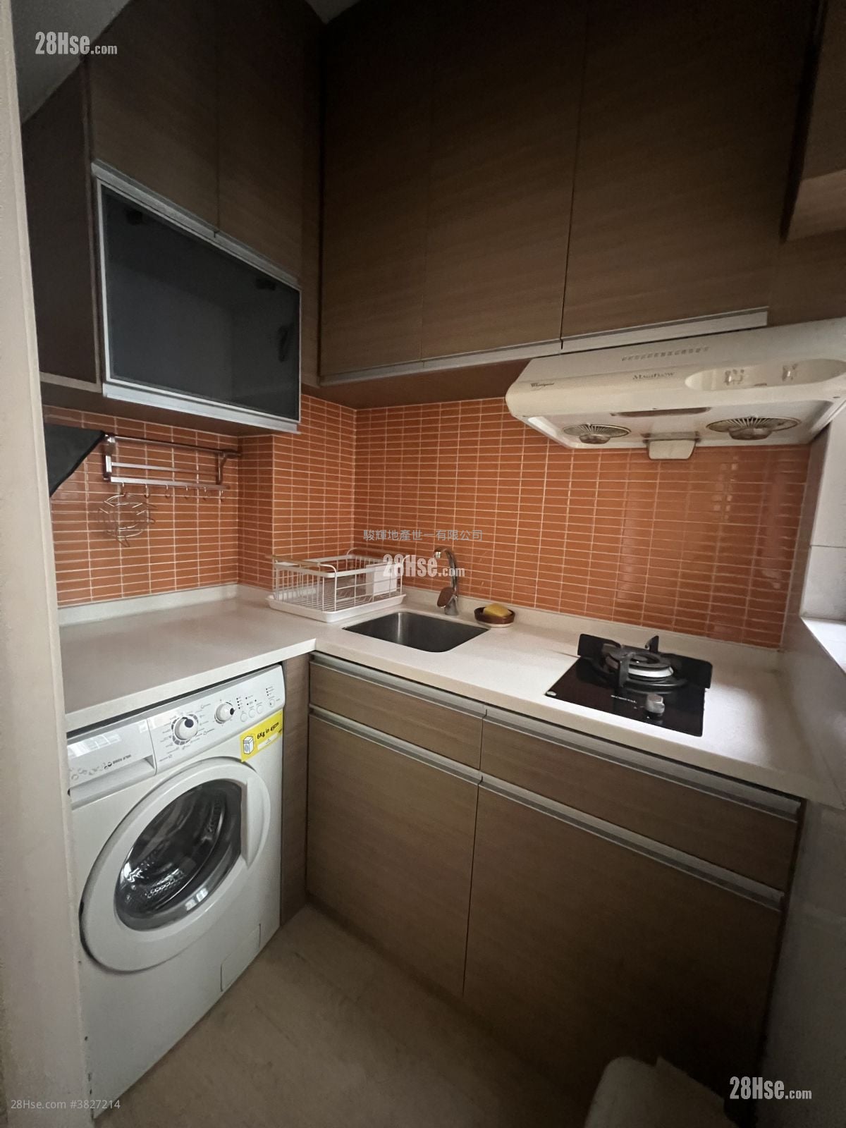 新达大厦 租盘 1 房 , 1 浴室 327 平方尺