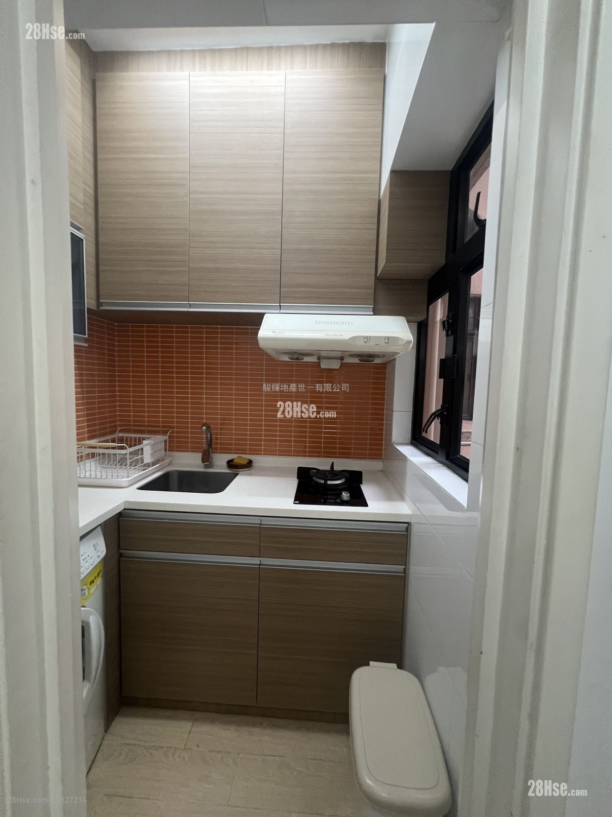 新达大厦 租盘 1 房 , 1 浴室 327 平方尺