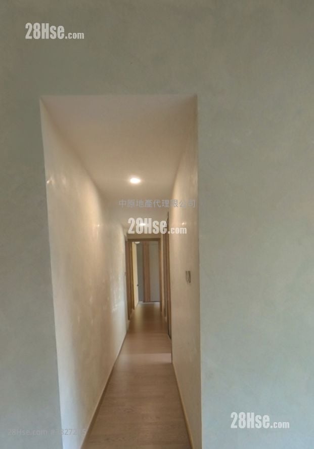 Centra Horizon Sell 3 Bathrooms 1,019 ft²